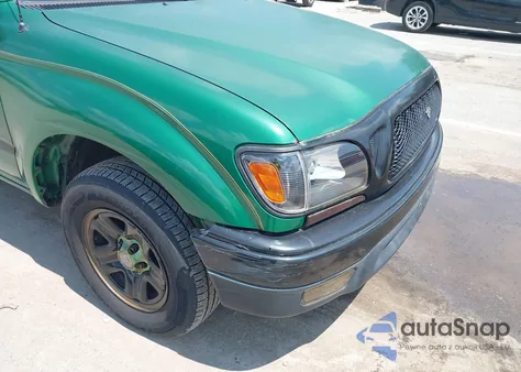 2001 Toyota Tacoma z USA, uszkodzony, nr VIN 5TENL42N51Z833243